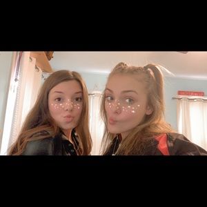 Meet your Posher, Karina